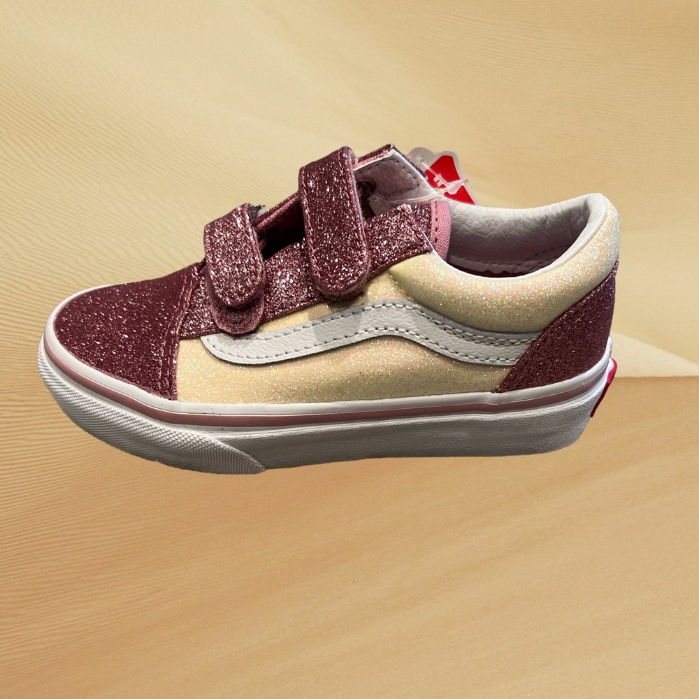 Vans Old Skool V Tennis Shoe